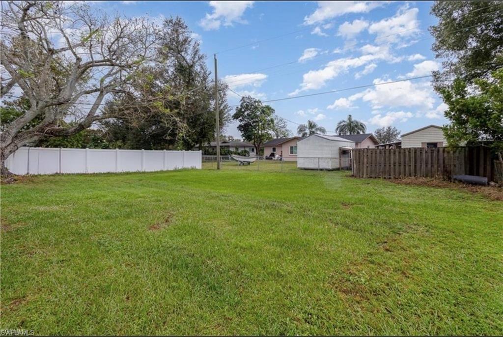 FORT MYERS SHORES - Residential Lease