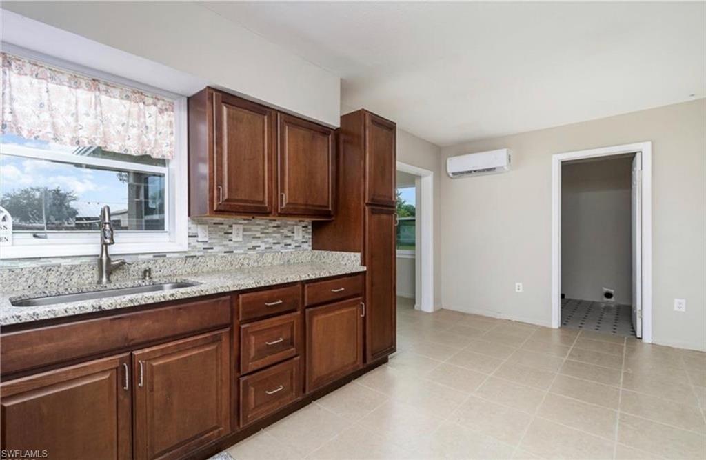 FORT MYERS SHORES - Residential Lease