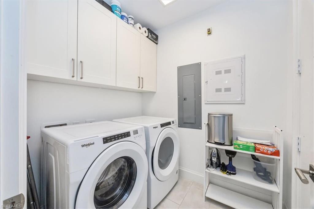 ELEVEN ELEVEN CENTRAL - Residential Lease