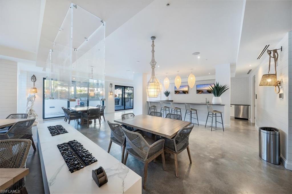 ELEVEN ELEVEN CENTRAL - Residential Lease