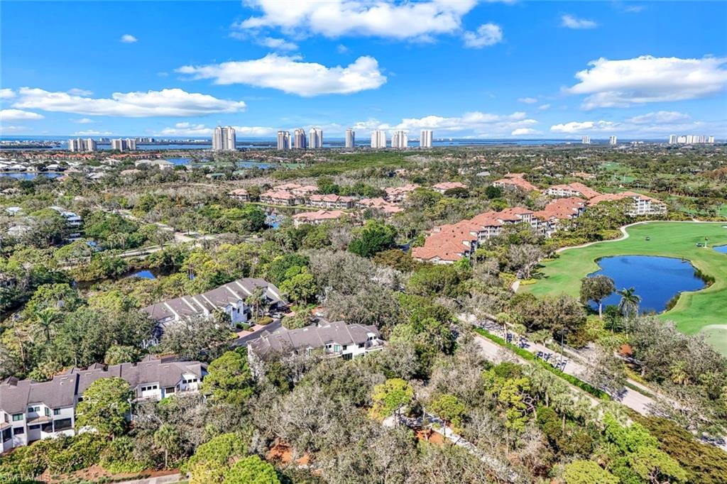 OAKWOOD VILLAS - Residential