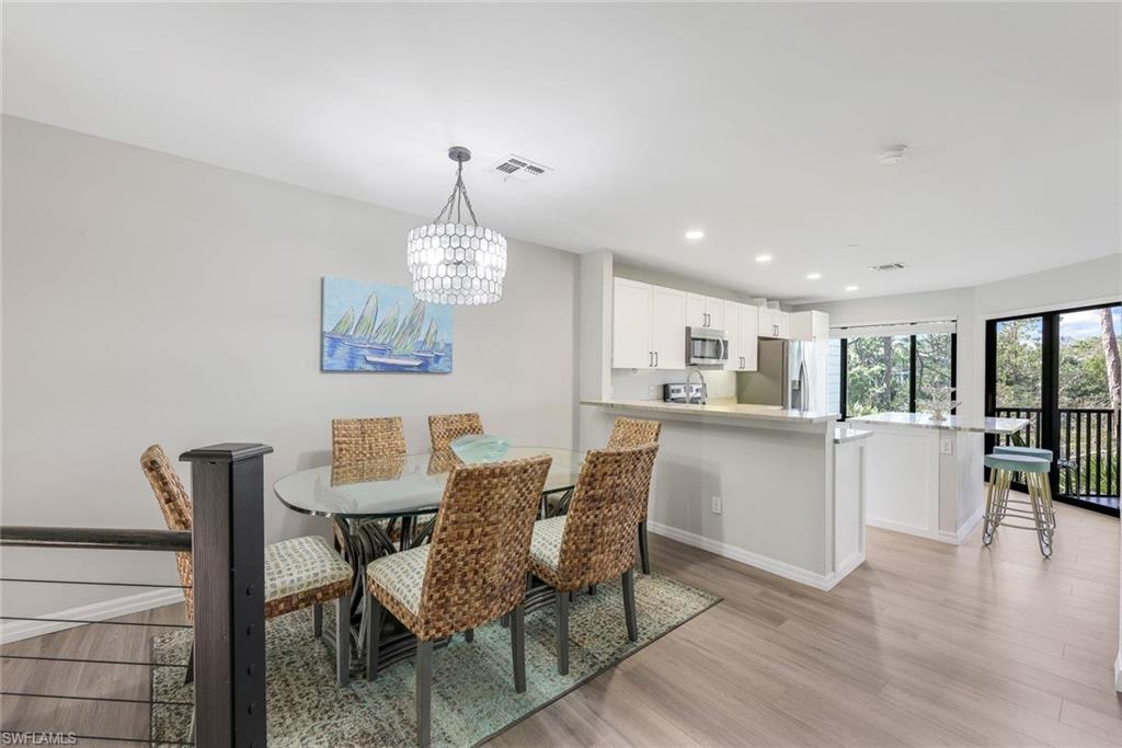 OAKWOOD VILLAS - Residential