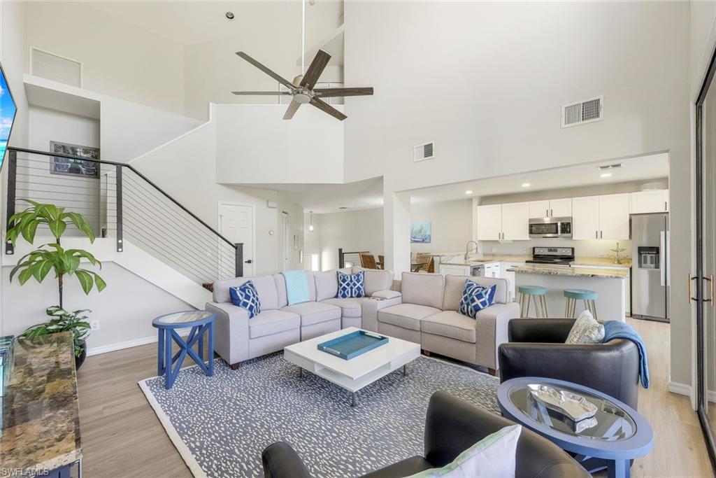 OAKWOOD VILLAS - Residential