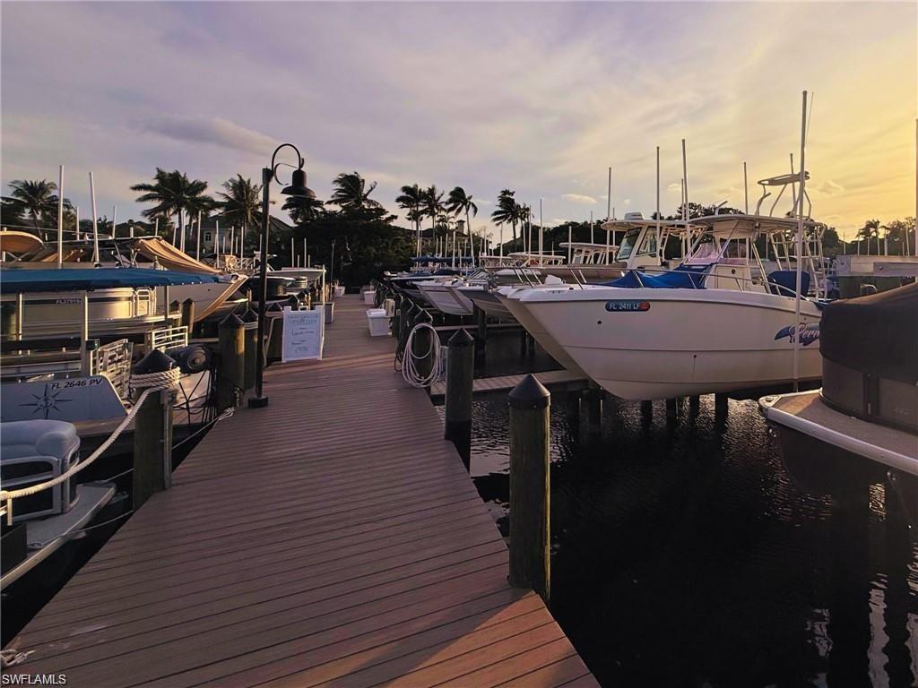 OAKWOOD VILLAS - Residential