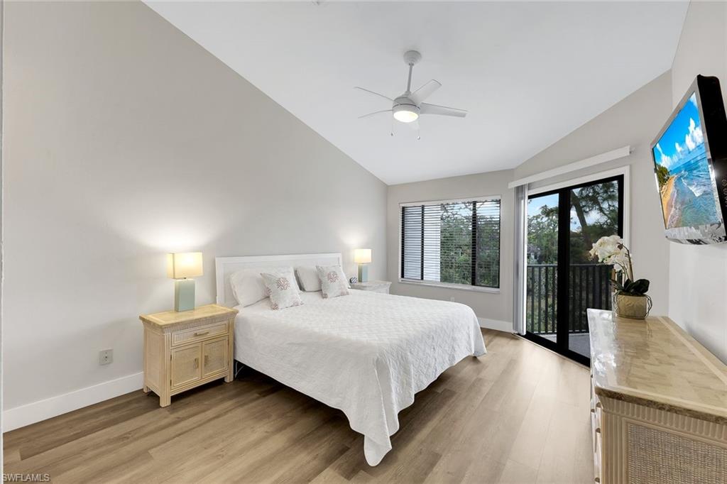 OAKWOOD VILLAS - Residential