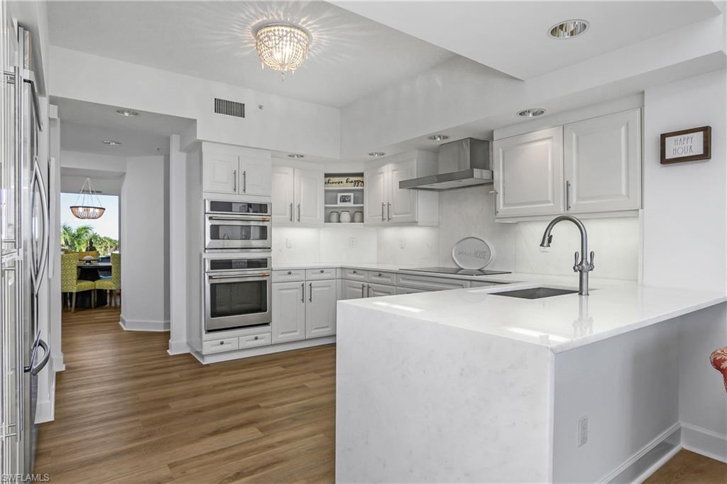 MARQUESA AT BAY COLONY - Residential