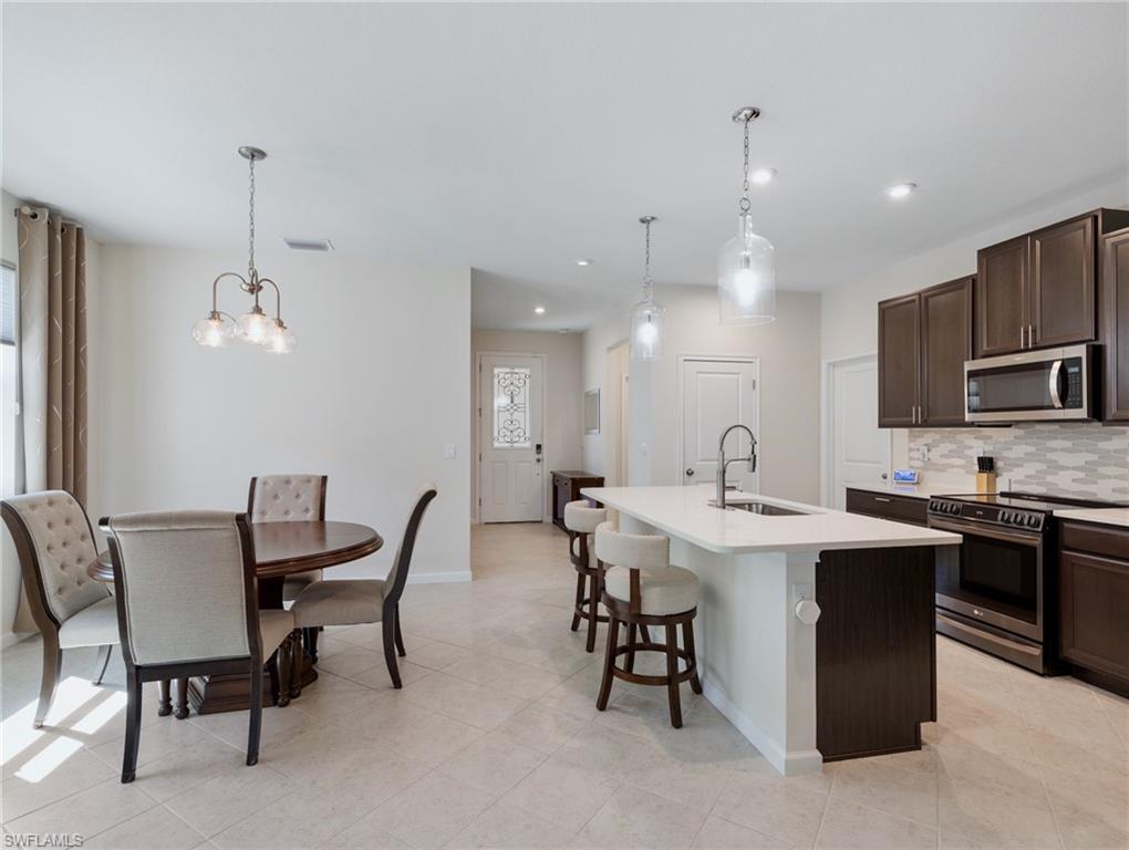 BONAVIE COVE - Residential