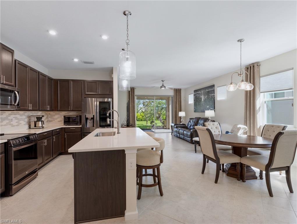 BONAVIE COVE - Residential