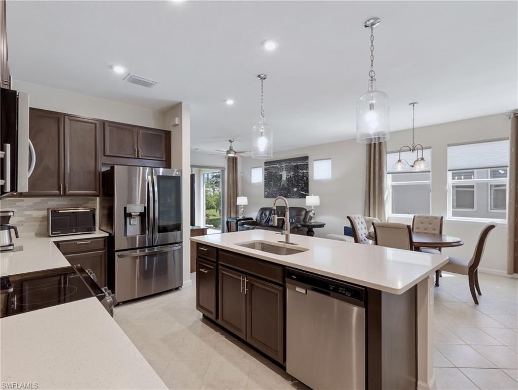 BONAVIE COVE - Residential