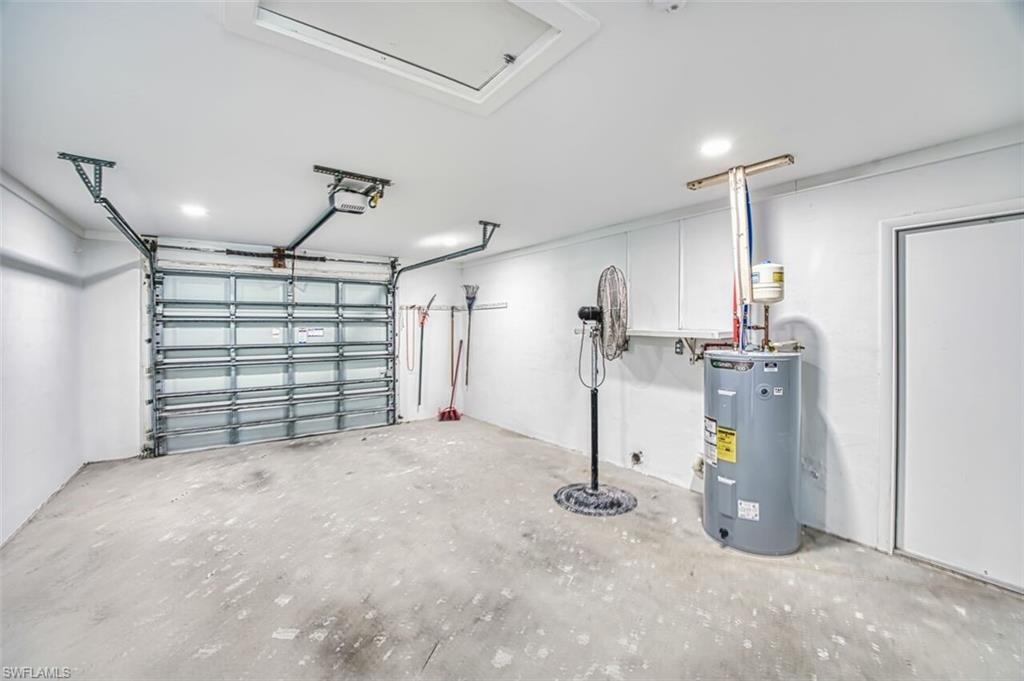 LAKE MUREX - Residential