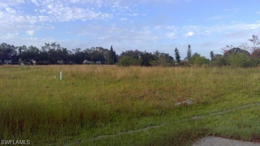 Intersted in putting a dream home on this lot.  Ready and eager to sell quickly so lets make a deal.