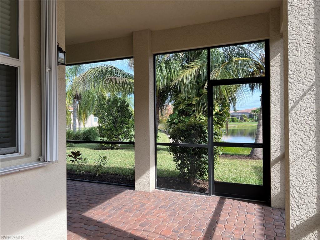 11205 Sparkleberry DR