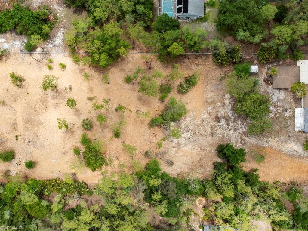 LIVINGSTON WOODS - Residential