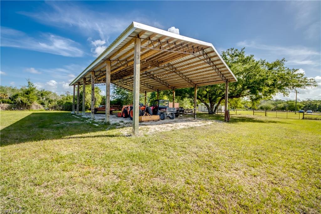 ACREAGE - Residential