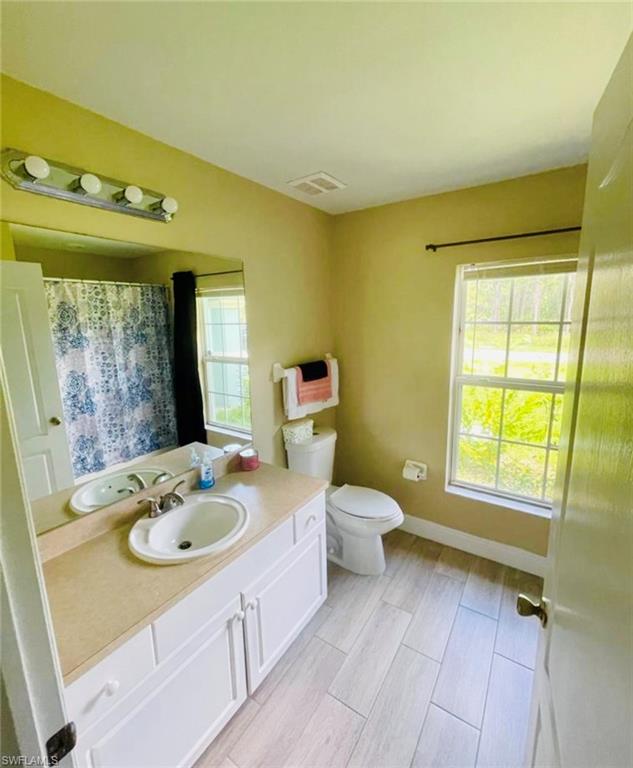 MIRROR LAKES - Residential