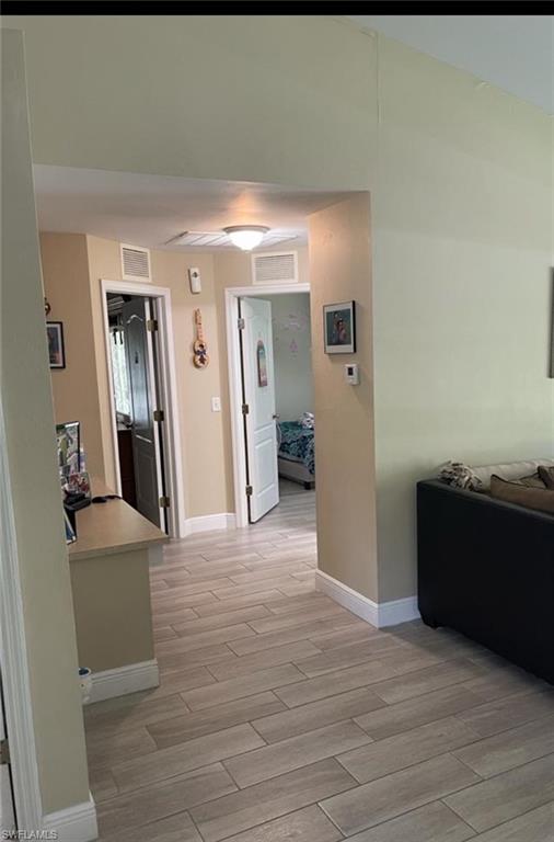 MIRROR LAKES - Residential