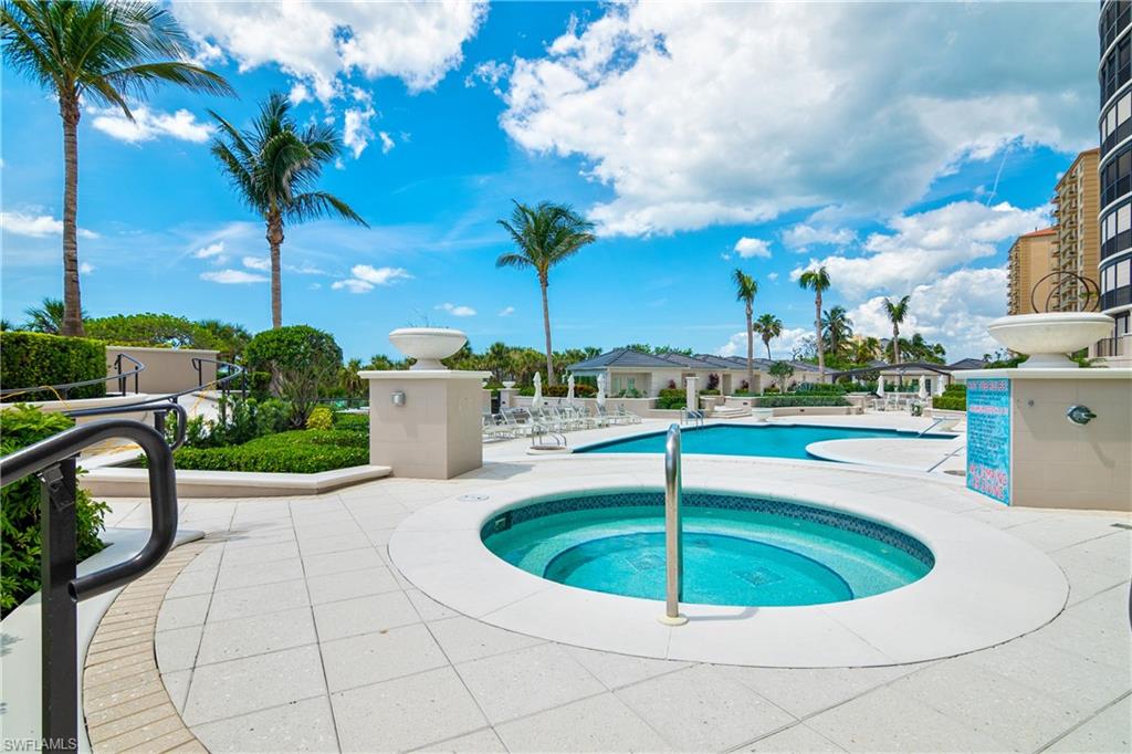 REMINGTON AT BAY COLONY - Residential