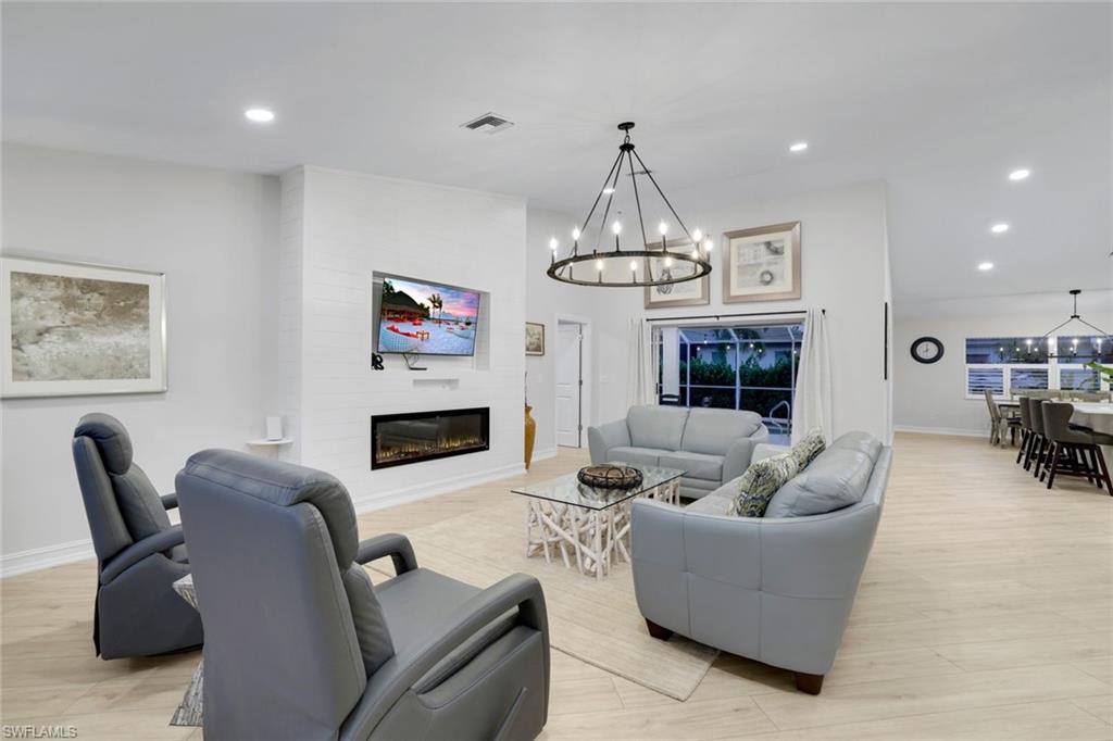 MARCO ISLAND - Residential