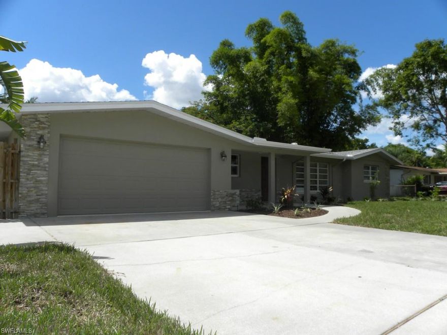 This Highly Sought After McGregor Classic Features 3 Bedrooms 2 Bathrooms With A Den, Which Would Make An Excellent Home Office With French Doors For Privacy, And A Separate Entrance Into The Garage; A Large Permitted Interior Utility Room In The Garage With Washer And Dryer, Has Additional Climate Controlled Storage. This Sprawling McGregor Ranch Home Has Versatile Adjacent Living Areas And Many NEW WINDOWS. The Cozy Screened Lanai Through A French Door From The Den Area On The Rear Of The Home Looks Over Large, Private Back Yard With Room For A Pool. Your New Home Is Professionally Renovated And Updated With New Kitchen Featuring Granite, Stainless Steel, And Hardwood Cabinetry; 2 New Bathrooms, New Garage Door, And New Exterior Doors Have Been Installed. The Home Has Been Professionally Painted In Neutral, Decorator Colors: Inside And Out. There Is New Tile Work, Carpet, And 5in Base Boards. The Whole House Has Had Plumbing And Electrical Updated And Brought To Code, Roof And A/C Are Newer And In Great Shape. Home Finished With Freshened, Mature Landscaping. Did I mention The Treehouse? A GREAT Location. Enjoy Walking, Jogging, Biking Along Historic Palm Tree Lined McGregor.