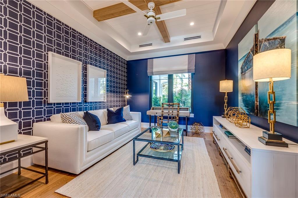 MOORINGS - Residential