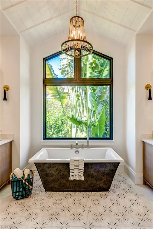 MOORINGS - Residential