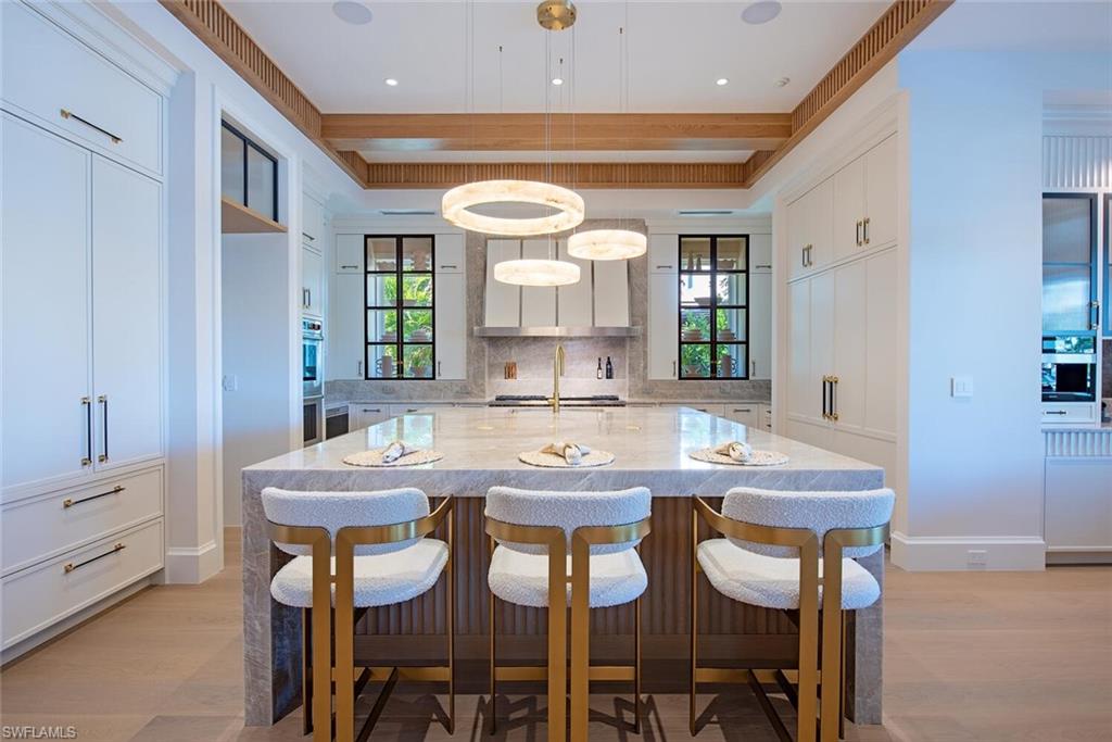 MOORINGS - Residential