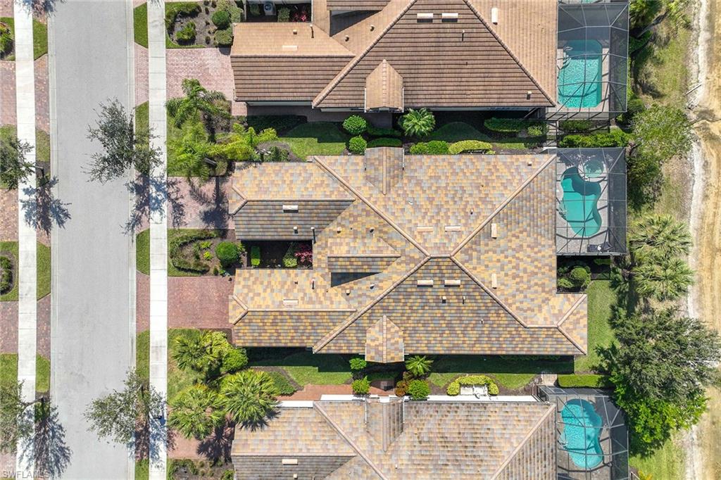 WINDING CYPRESS - Residential