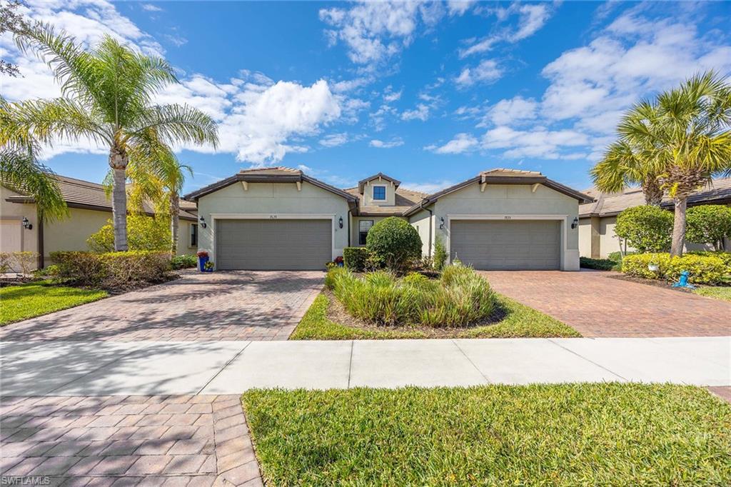 WINDING CYPRESS - Residential