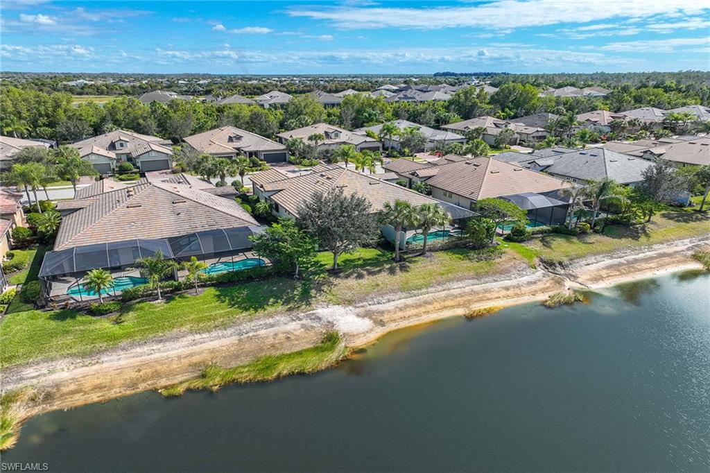 WINDING CYPRESS - Residential