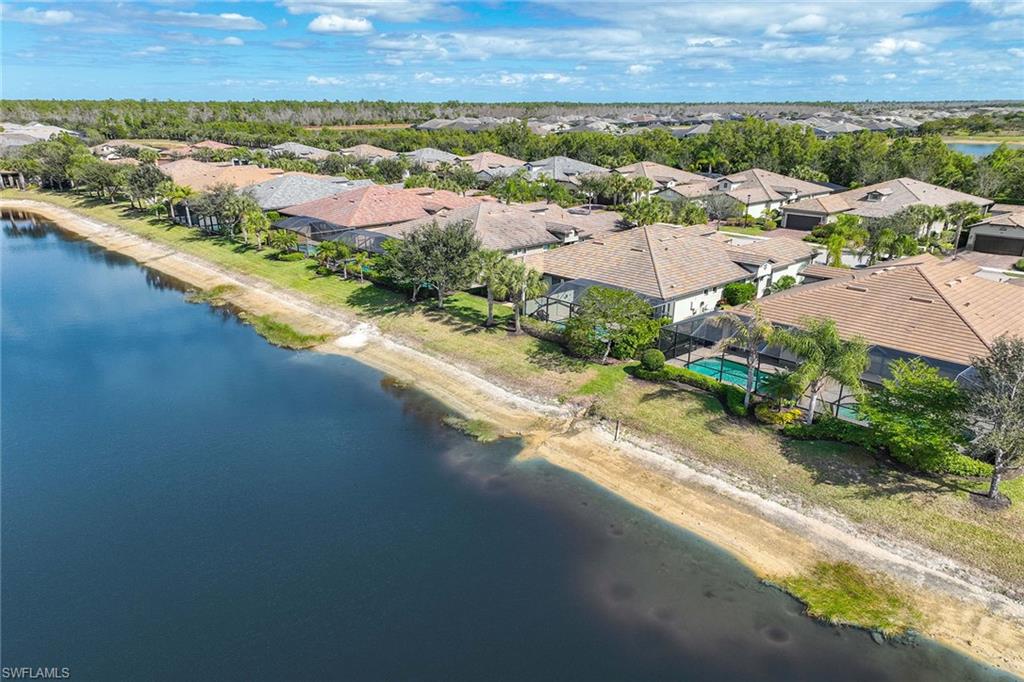 WINDING CYPRESS - Residential