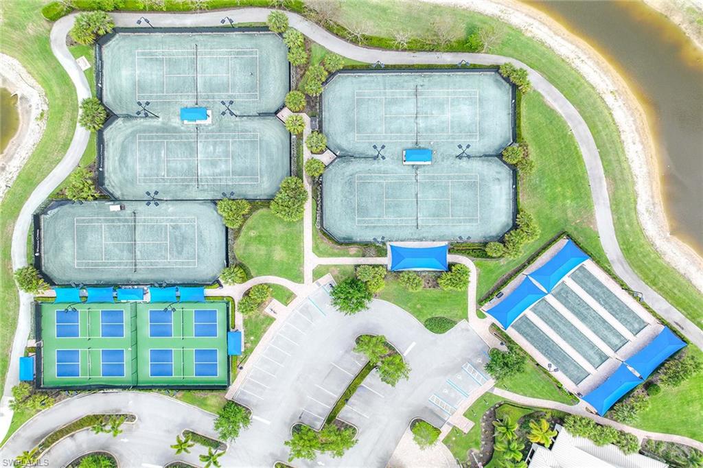 WINDING CYPRESS - Residential