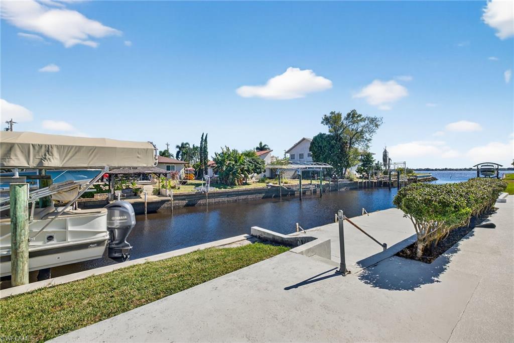 NORTH FORT MYERS - Residential