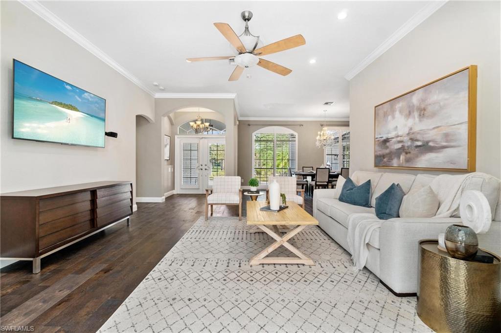 OAKES ESTATES - Residential