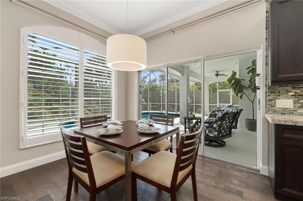 OAKES ESTATES - Residential