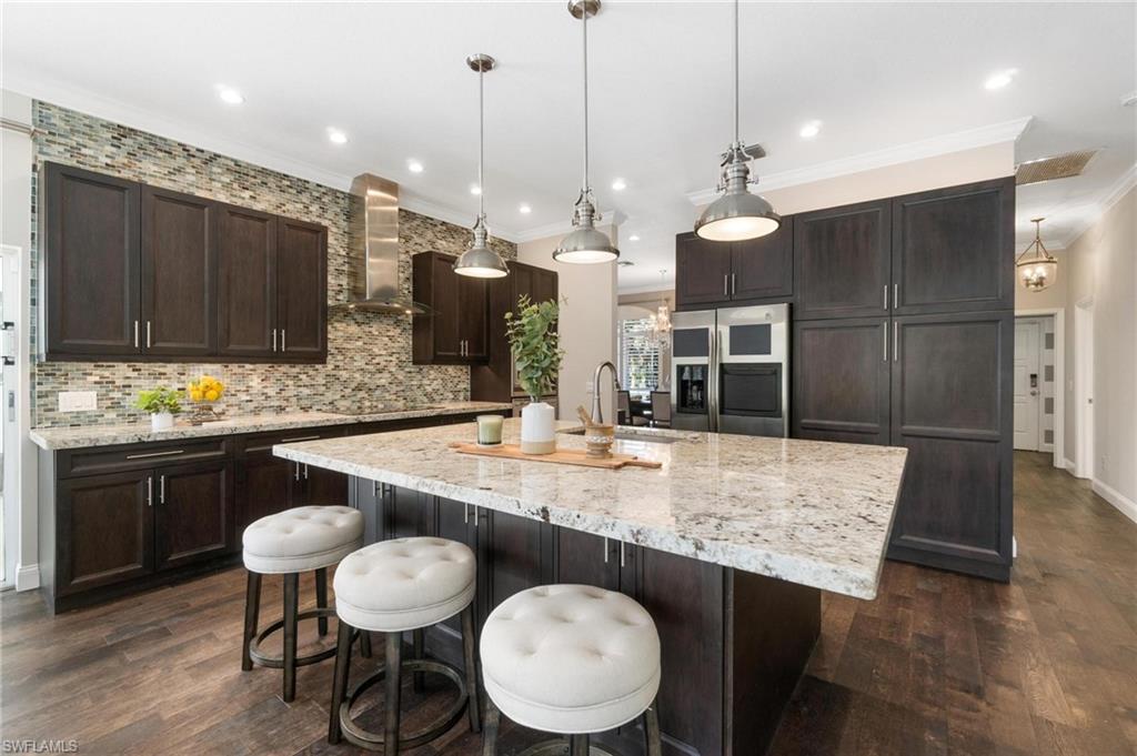 OAKES ESTATES - Residential