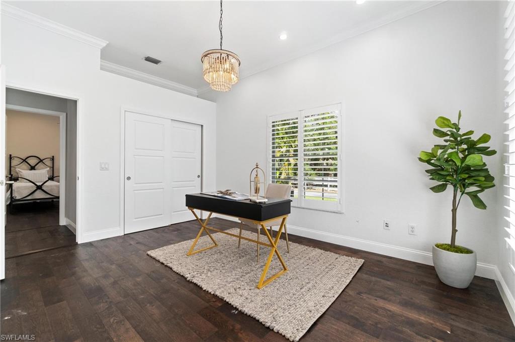 OAKES ESTATES - Residential