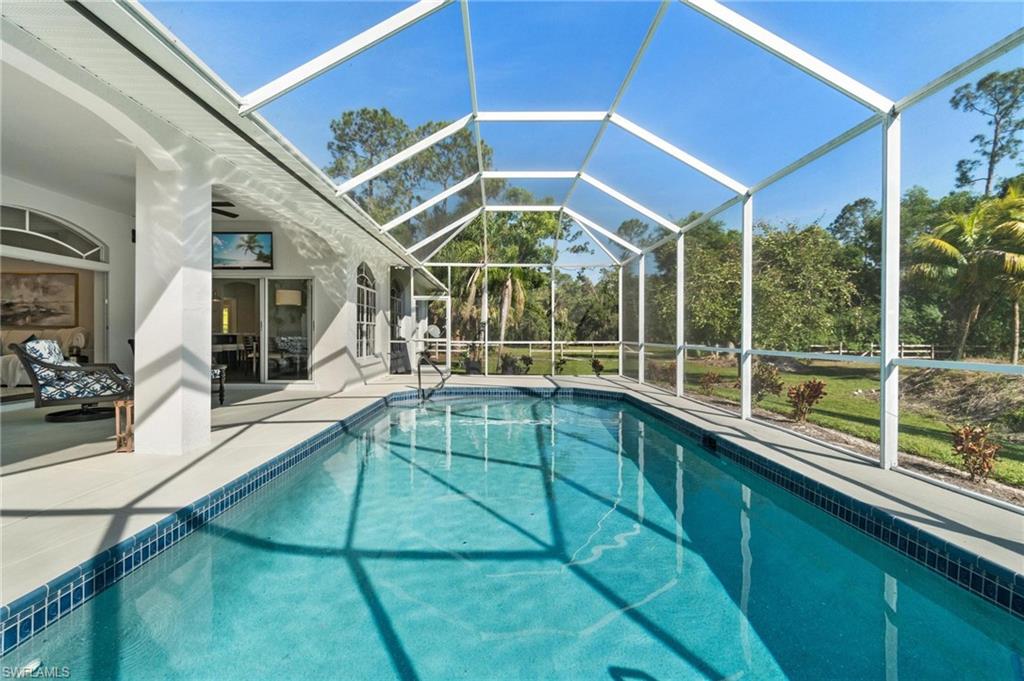 OAKES ESTATES - Residential