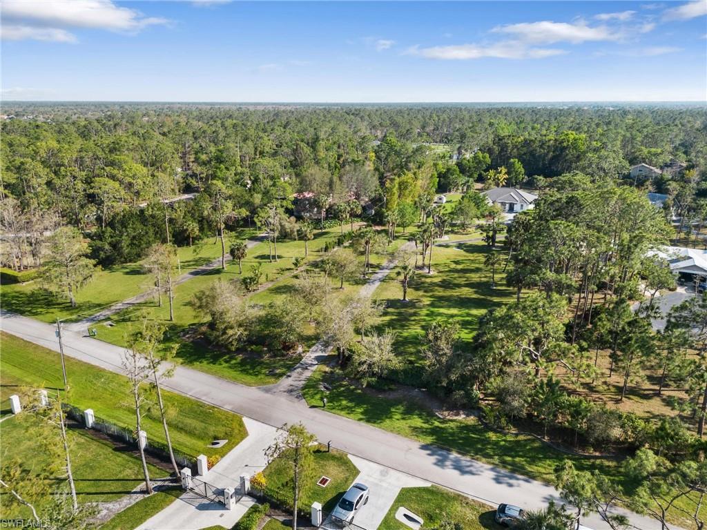 OAKES ESTATES - Residential