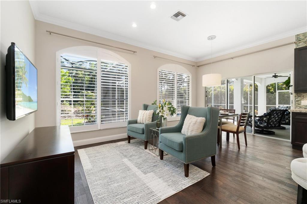 OAKES ESTATES - Residential