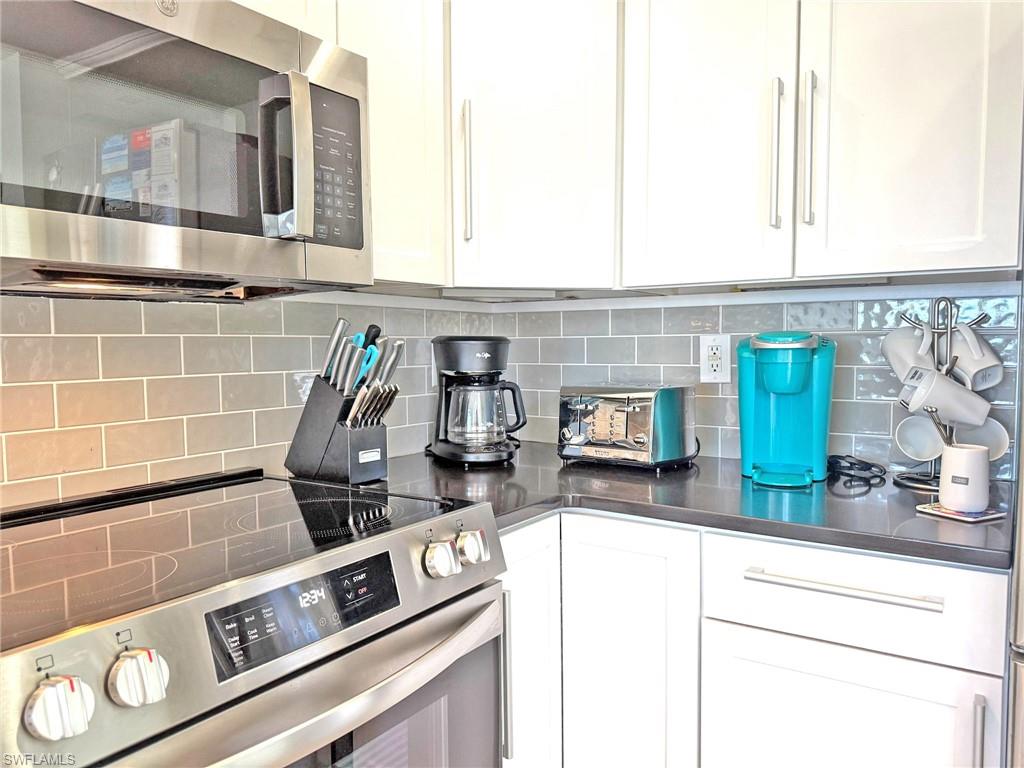 CAPTIVA PALMA UNRECORDED SUBDIVISION - Residential