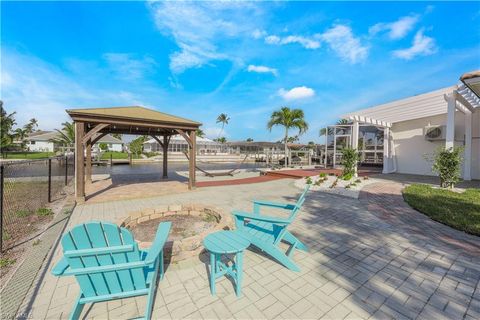 A home in MARCO ISLAND