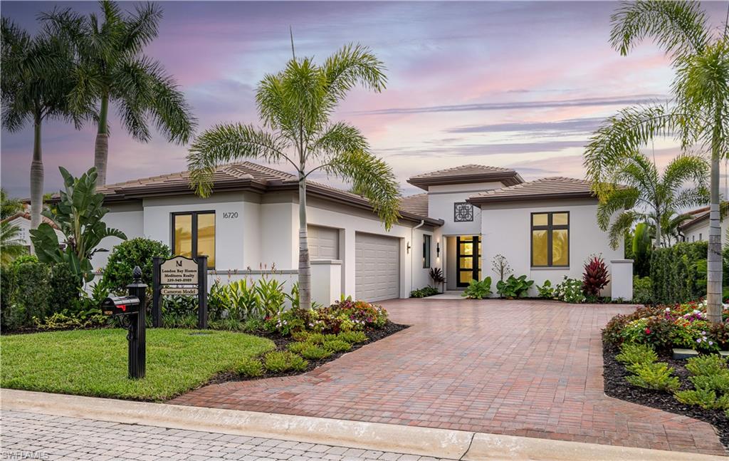 LUCARNO - Residential