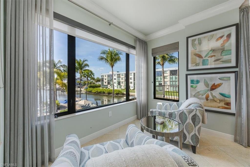 NAPLES BAY RESORT - Residential