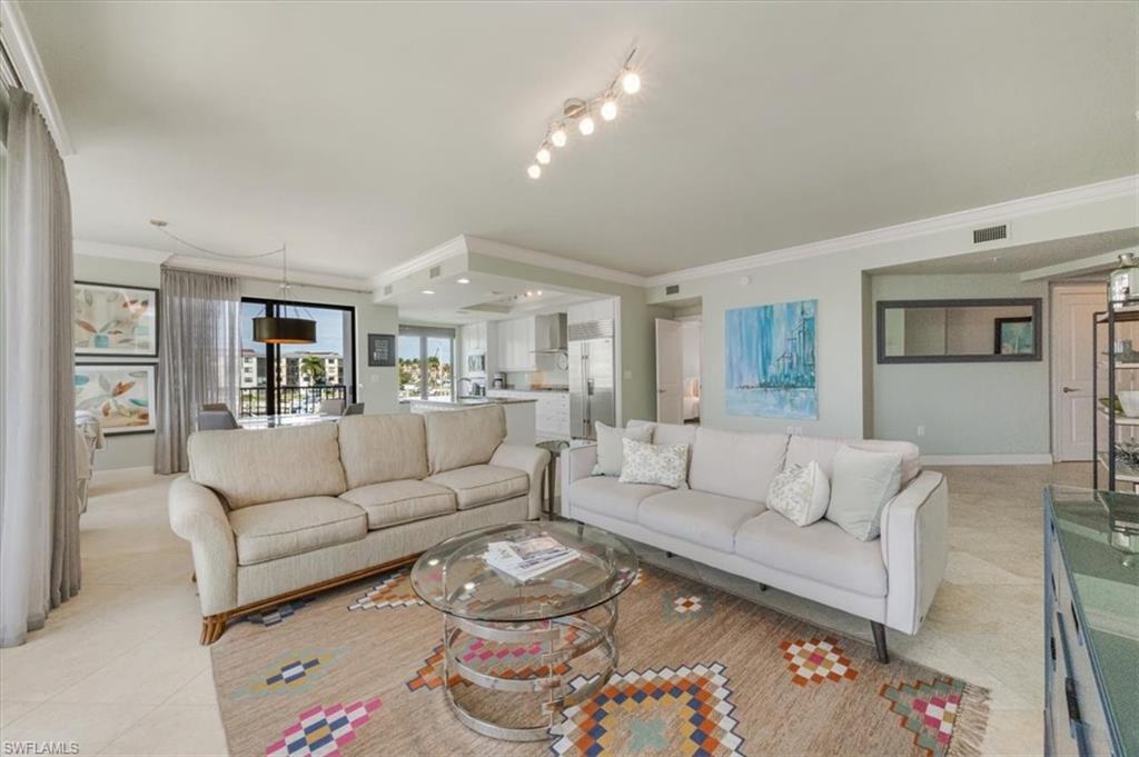 NAPLES BAY RESORT - Residential