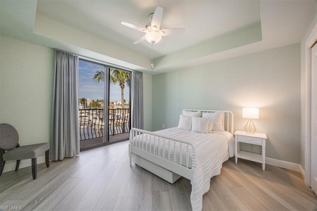 NAPLES BAY RESORT - Residential