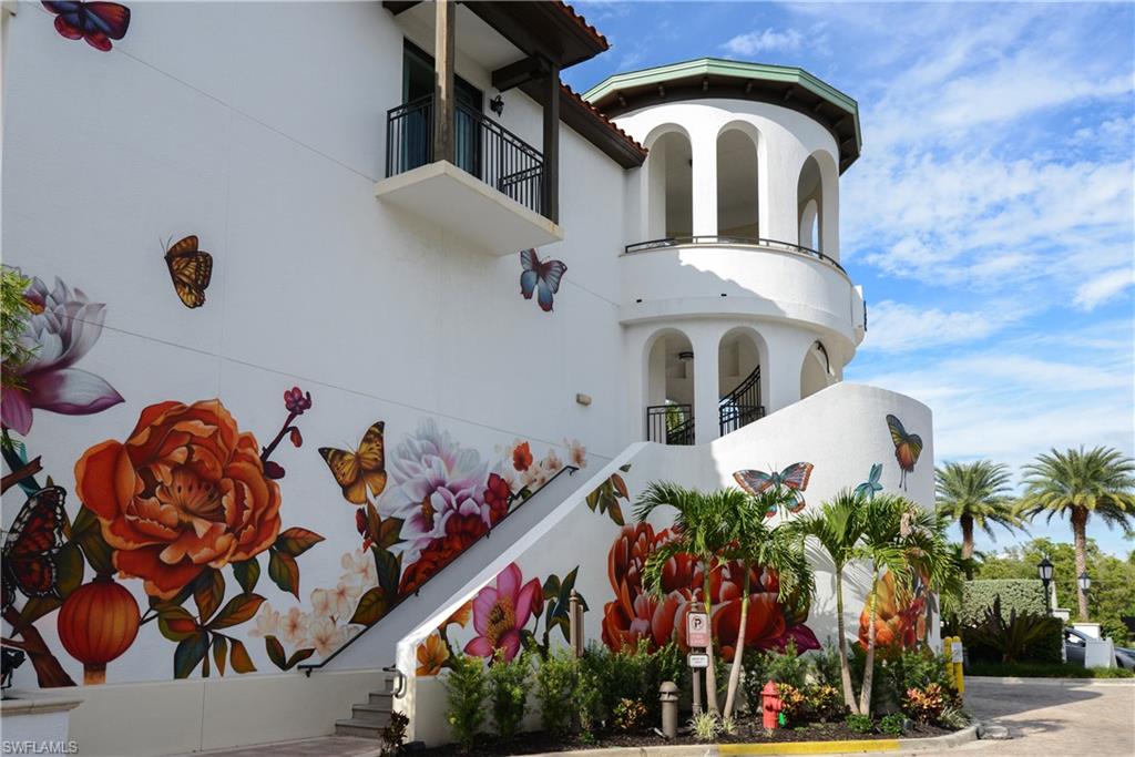 NAPLES BAY RESORT - Residential