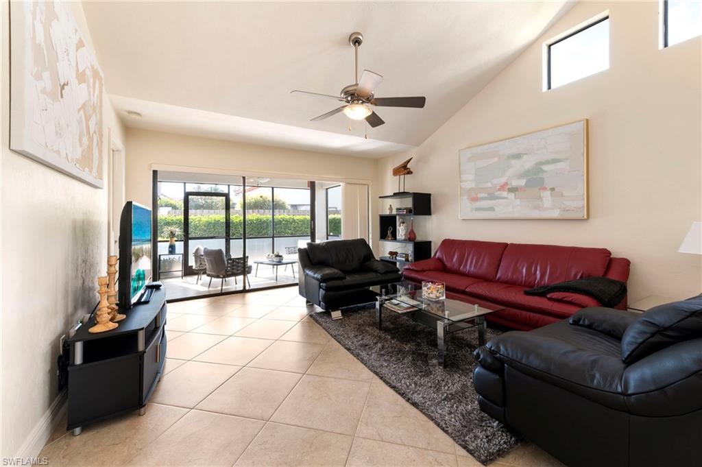 515 Beachwalk CIR