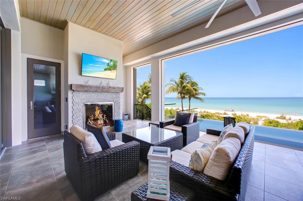 BONITA BEACH - Residential