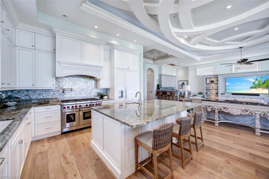 BONITA BEACH - Residential