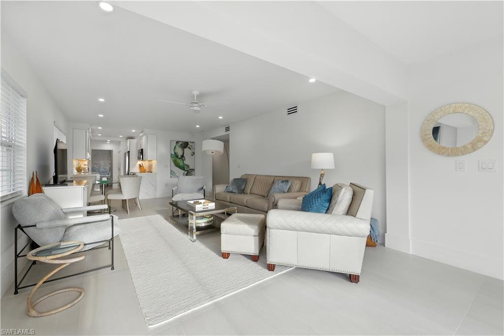 HOLLY GREENS VILLA - Residential Lease